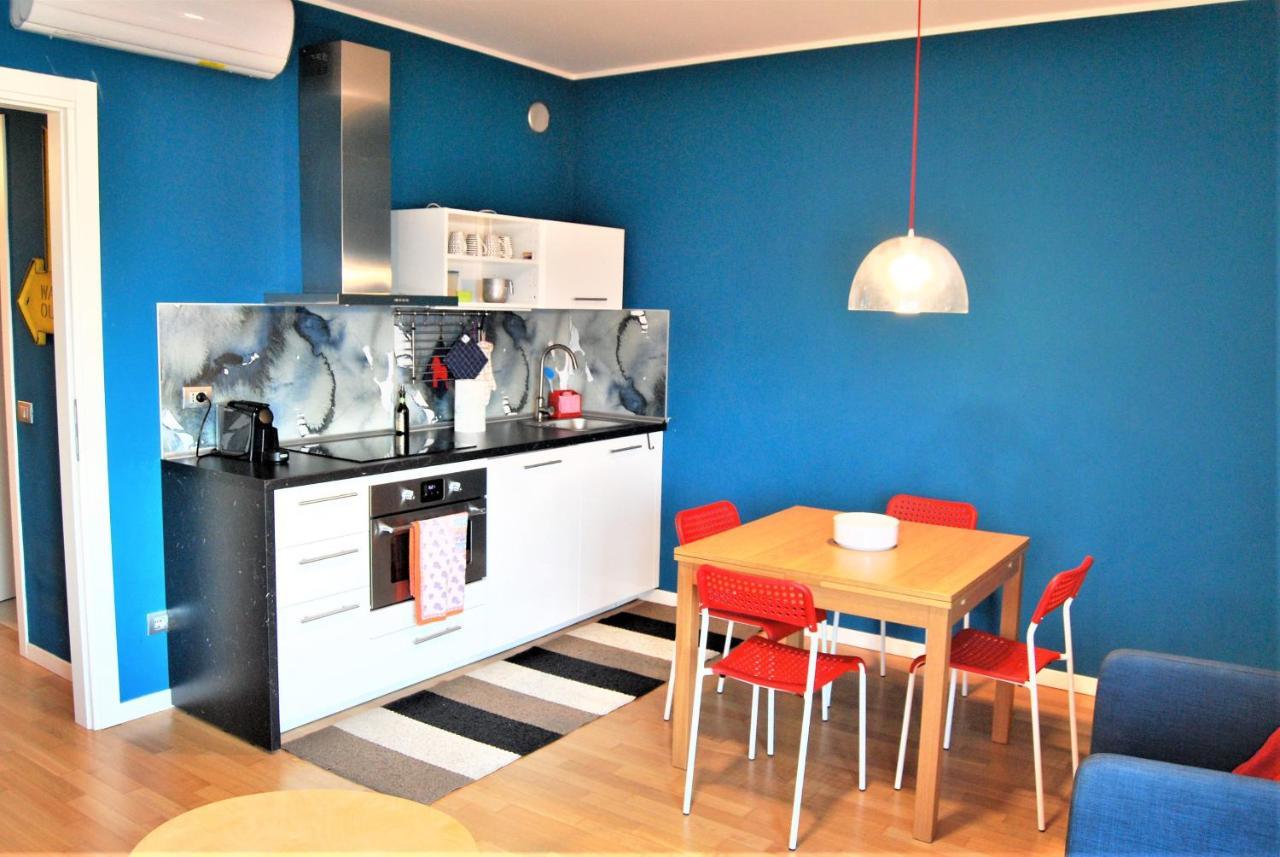 Modern & Bright Flat - 2 Min From The Sea Daire Savona Dış mekan fotoğraf
